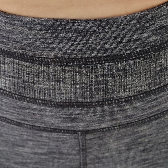 WOMEN'S Athleta Excursion Tight Jogger Leggings Size small dark grey rib knit - Picture 8 of 15